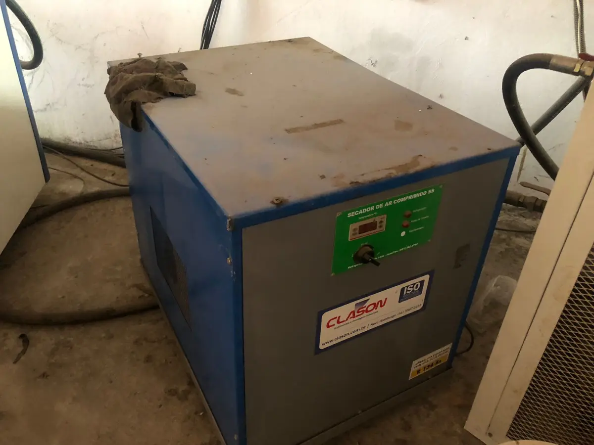 LOTE 001 - LOTE ENGLOBADO DE TODAS AS MAQUINAS DO LEILÃO, ESSE LOTE POSSUI A PREFERENCIA SOBRE OS INDIVIDUAIS (OBS: OS CARROS NAO FAZEM PARTE DESSE LOTE)