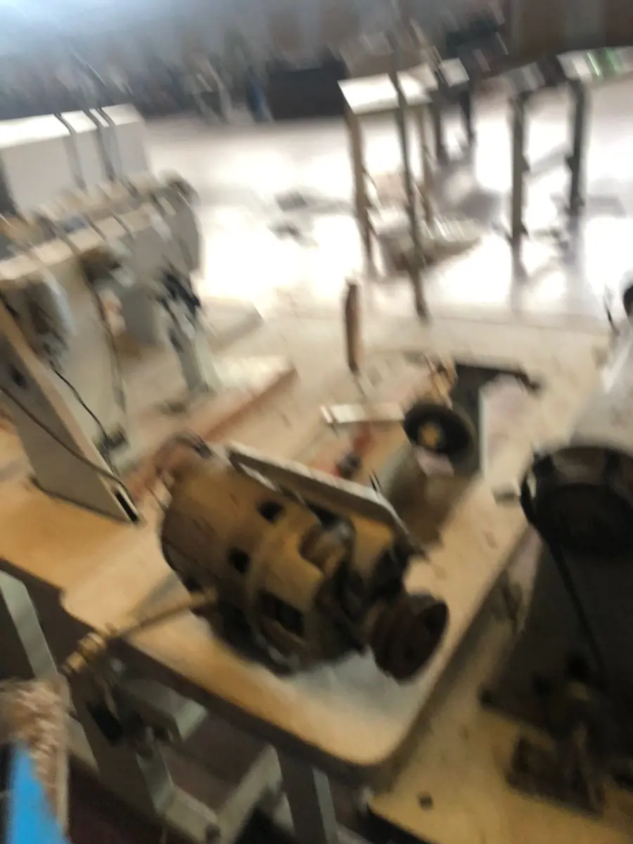 LOTE 230 - Motor de máquina