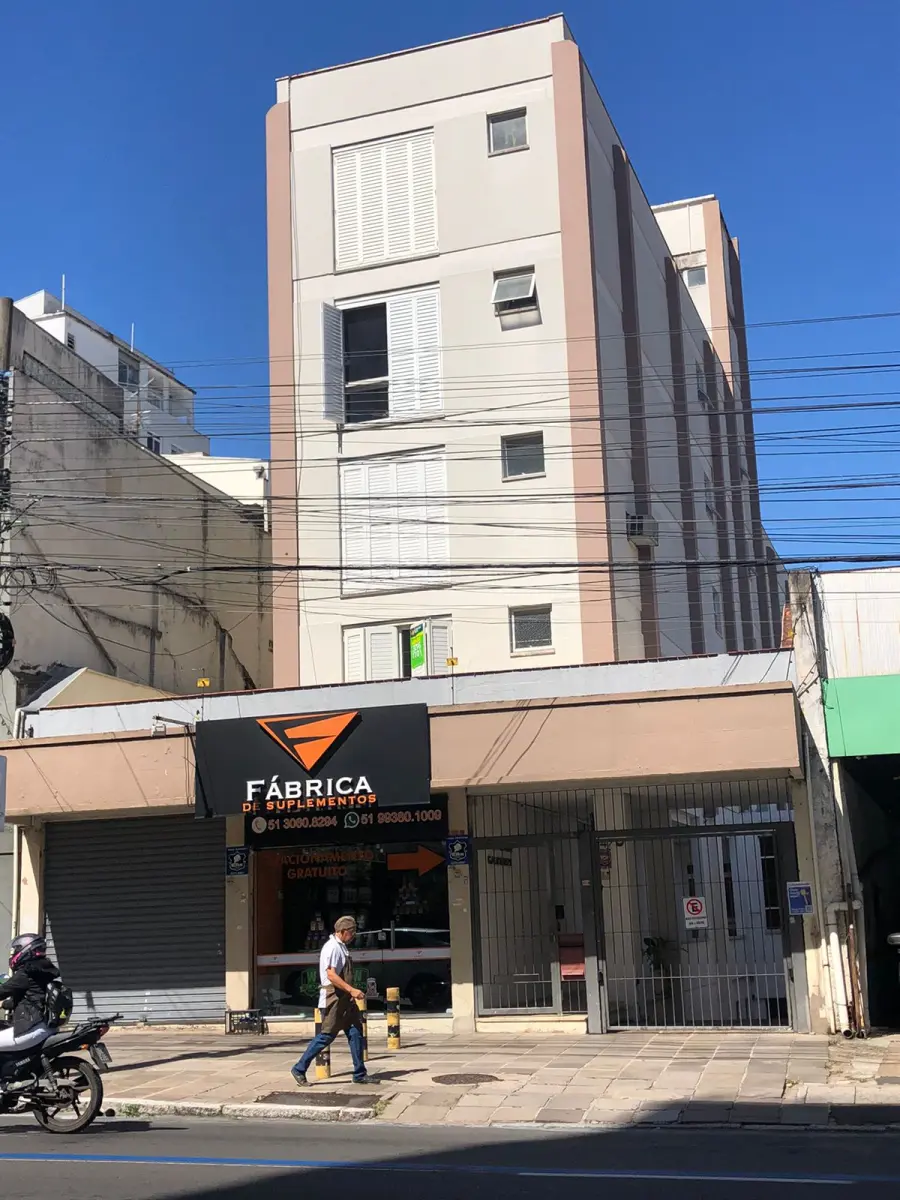 LOTE 000 - APARTAMENTO NA AV. INDEPENDÊNCIA, EM POA