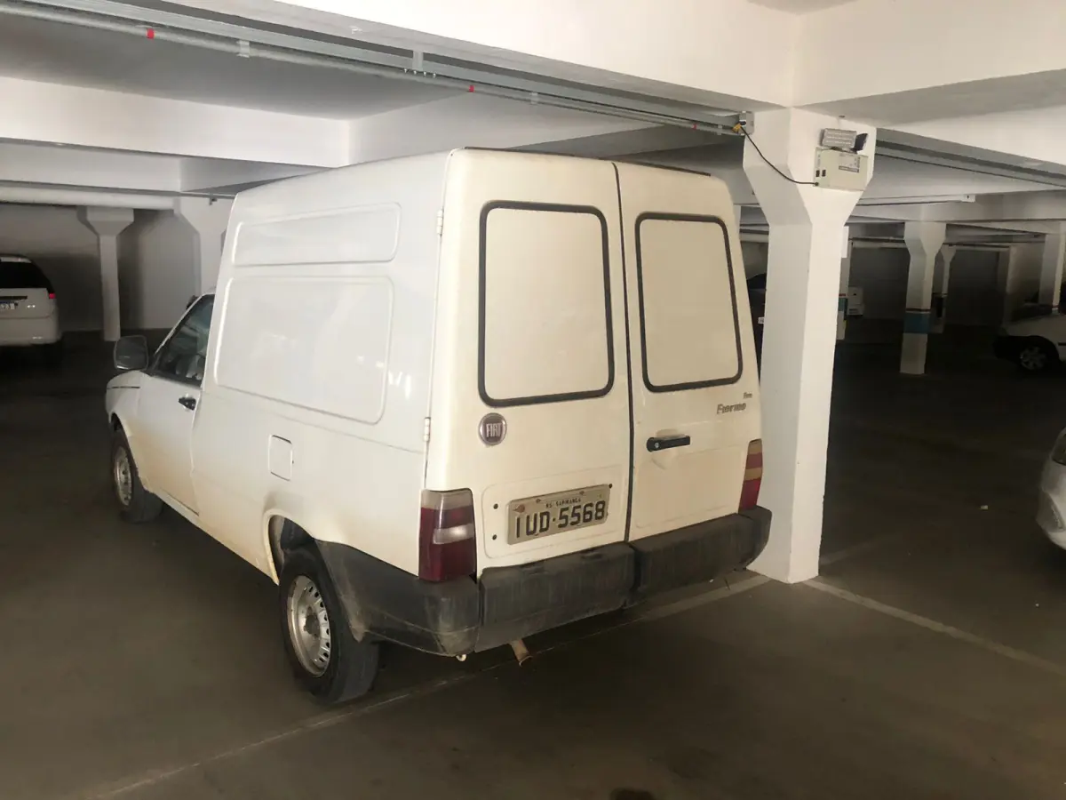 LOTE 001 - Fiat Fiorino 2013/2013 placa IUD 5568