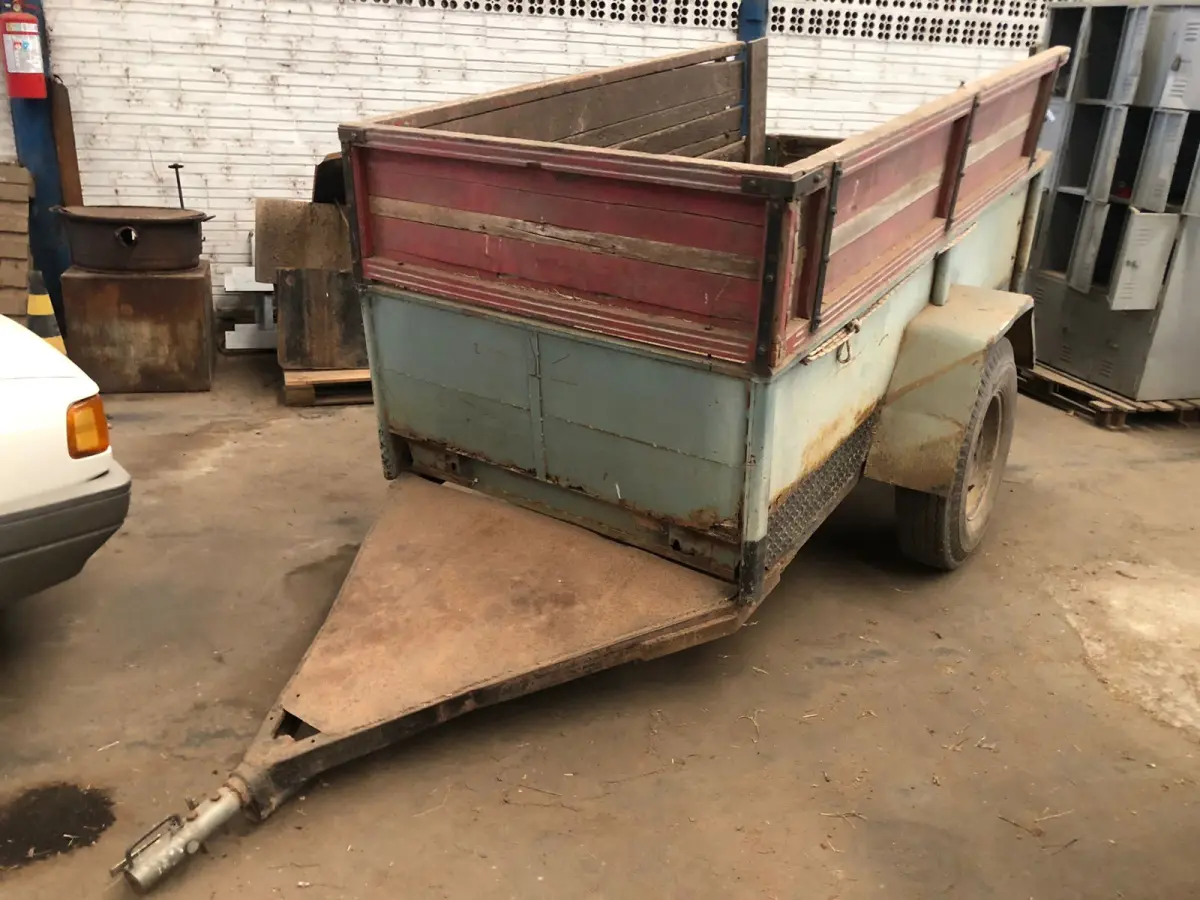 LOTE 016 - REBOQUE P/ CARRO ADAPTADO S/ PLACA