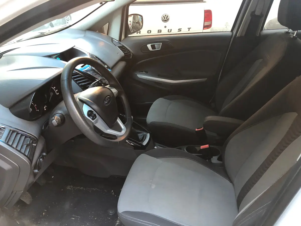 LOTE 001 - Ford/ Ecosport FSL 1.6, fabricação/modelo 2015/2015