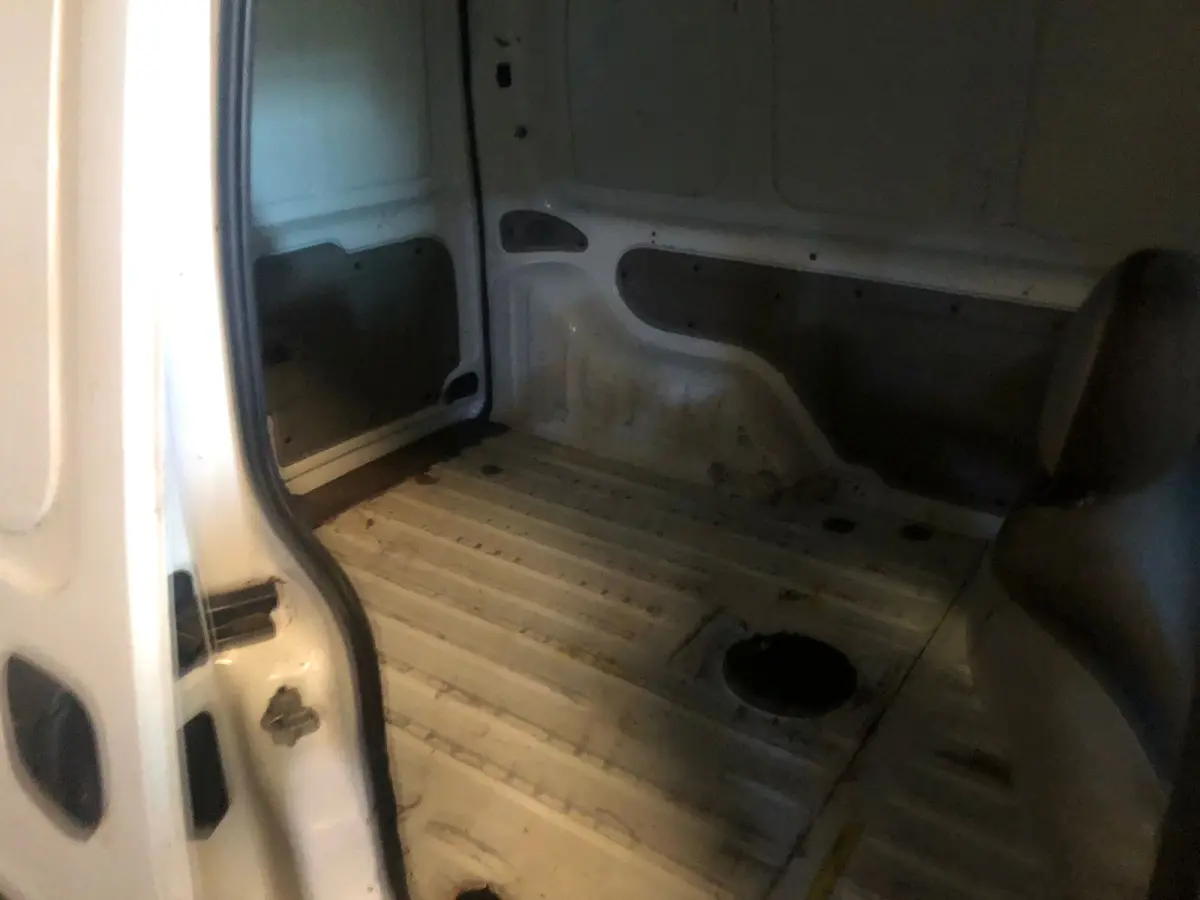 LOTE 001 - Renalut/Kangoo Express16