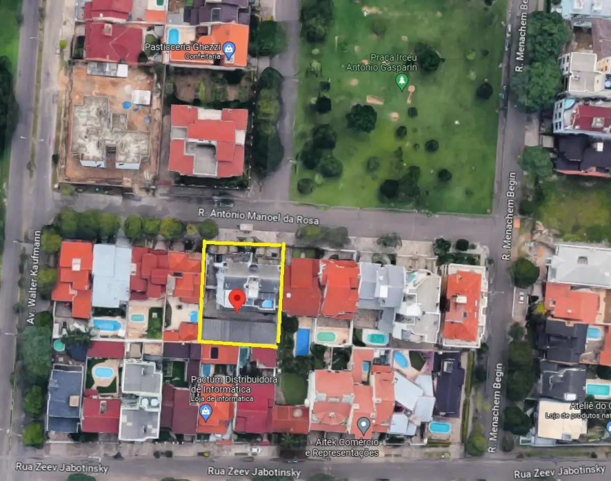 LOTE 001 - GRANDE DUPLEX COM 239M2 EM BAIRRO RESIDENCIAL