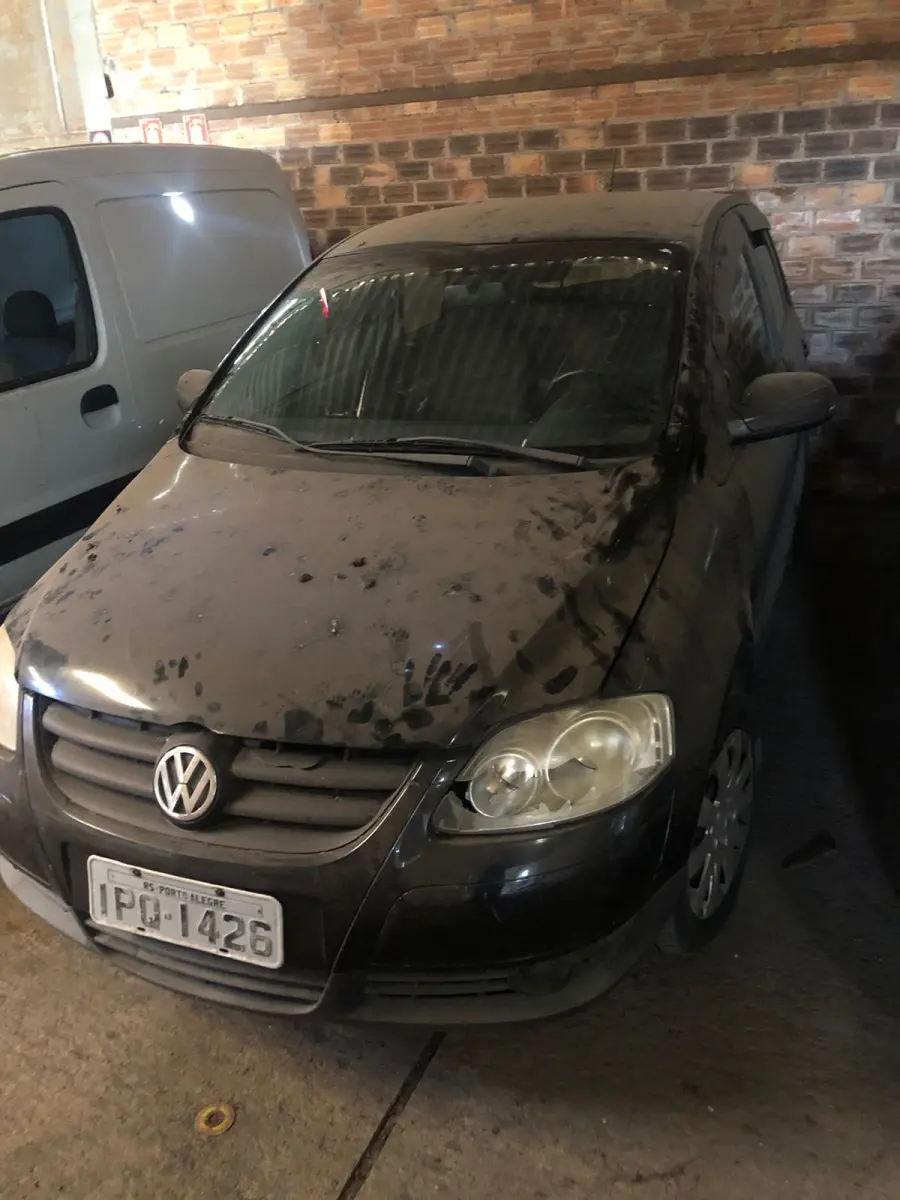LOTE 002 - VW/Fox 1.0 ano 2009/2009