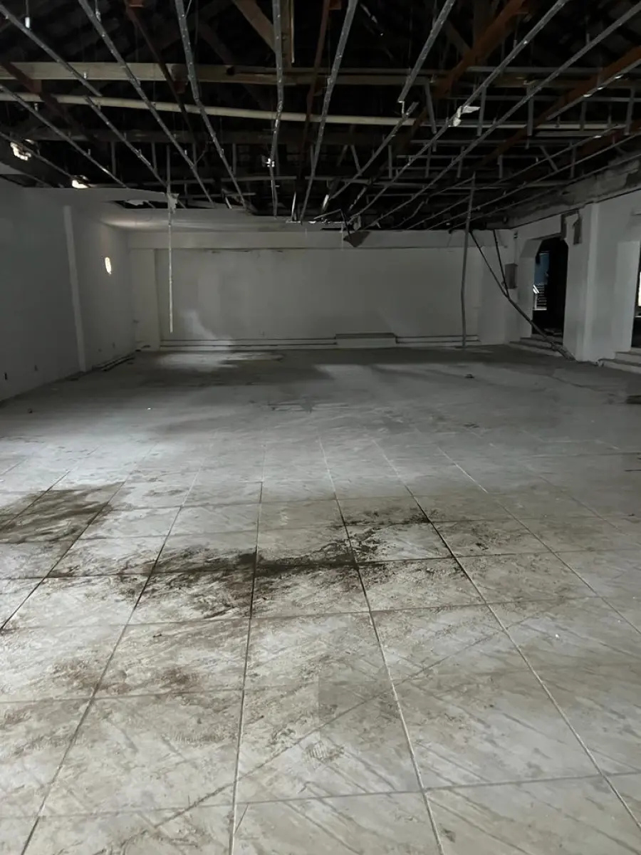 LOTE 001 - GRANDE IMÓVEL NA AV. ASSIS BRASIL 2.430M2 - 2 FRENTES