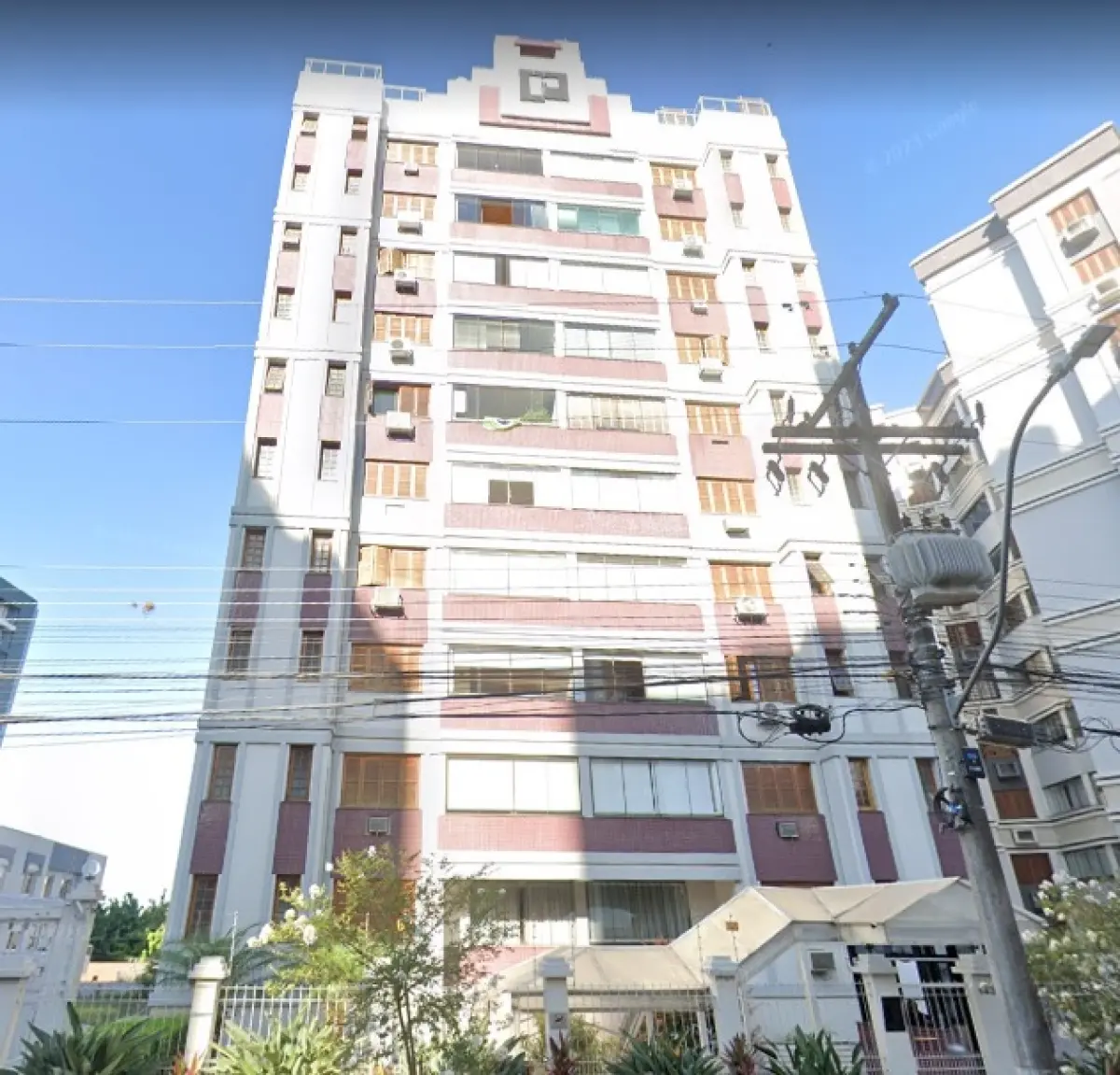 LOTE 000 - IMÓVEL NO B. BOA VISTA, EM POA