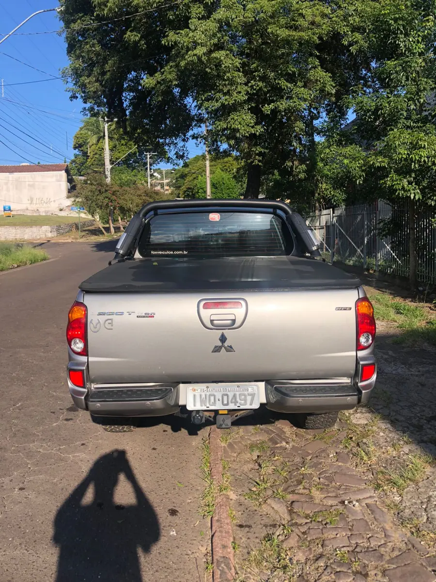 LOTE 000 - MMC L200 TRITON HPE D