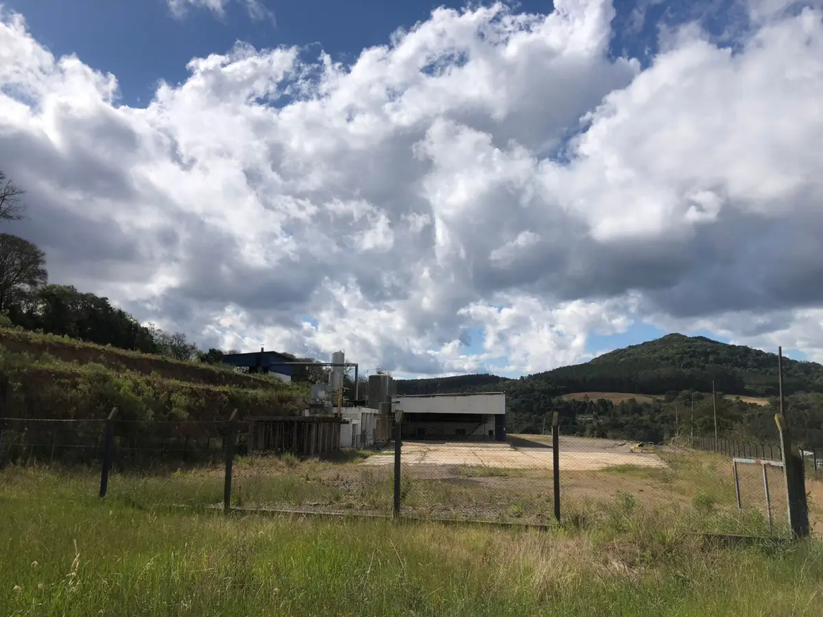 LOTE 000 - Grande Imóvel Urbano na Rod. RS324, KM 28, com área de 50.000m2 localizado na cidade de Nova Araçá