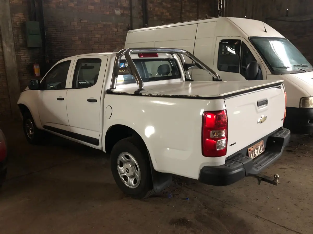 LOTE 001 - Chevrolet S10 Pick-up LS 2.4 F.Power 4x2 CD