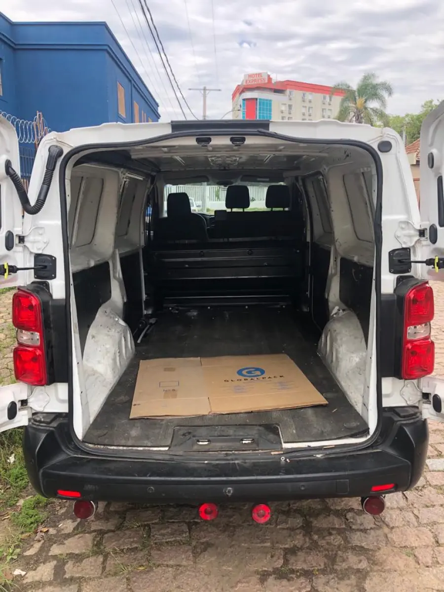 LOTE 002 - Peugeot/Expert Business Pack, diesel, branca, ano 2020/2020