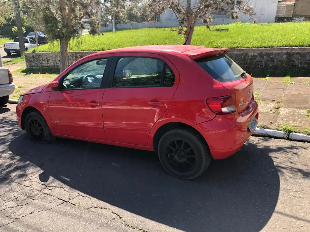 LOTE 000 - VW -Volkswagen Gol (novo) 1.0 Mi Total Flex 8V 4p