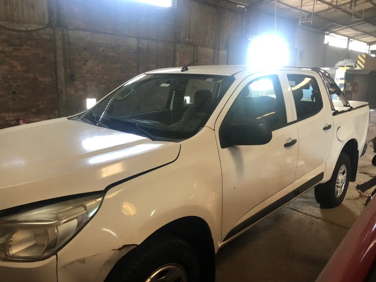 LOTE 001 - Chevrolet S10 Pick-up LS 2.4 F.Power 4x2 CD