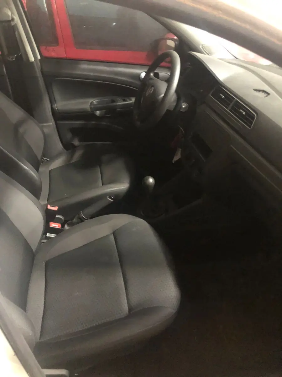 LOTE 001 - Volkswagen/Gol Trendline 1.0 T. Flex 12V 5p, ano/mod 2017/2018, placas IXZ 2153