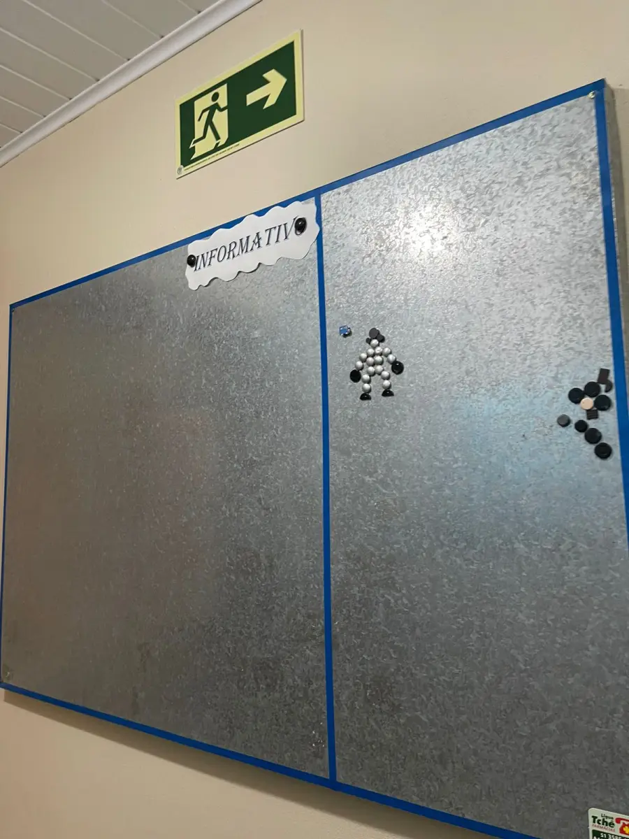 LOTE 148 - QUADRO MURAL, METÁLICO/GALVANIZADO