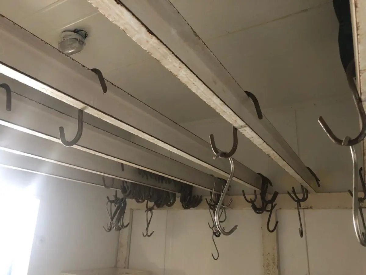 LOTE 246 - CÂMARA FRIA EOS, APROXIMADAMENTE 12m², COM EVAPORADOR MIPAL MI