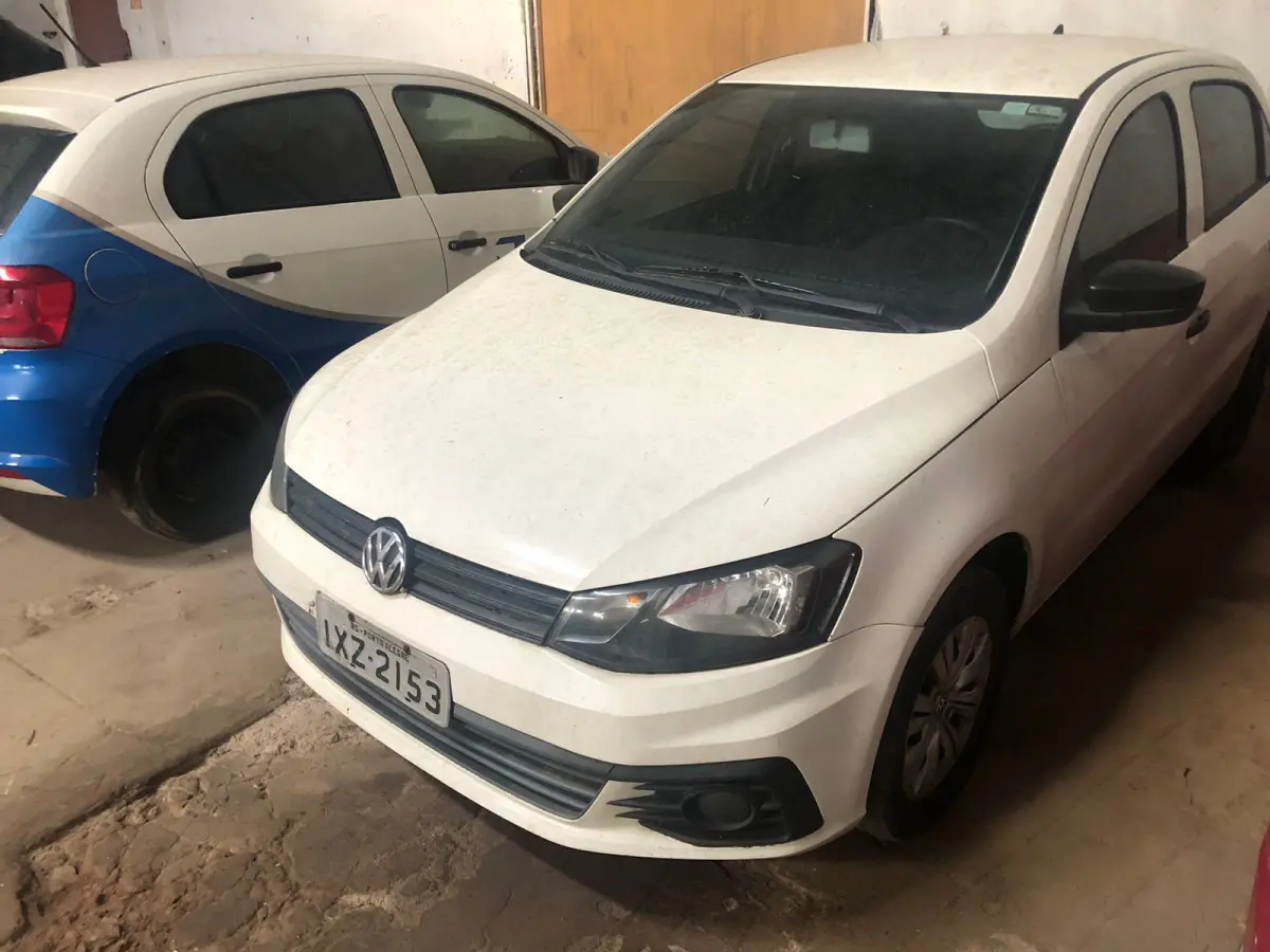 LOTE 001 - Volkswagen/Gol Trendline 1.0 T. Flex 12V 5p, ano/mod 2017/2018, placas IXZ 2153