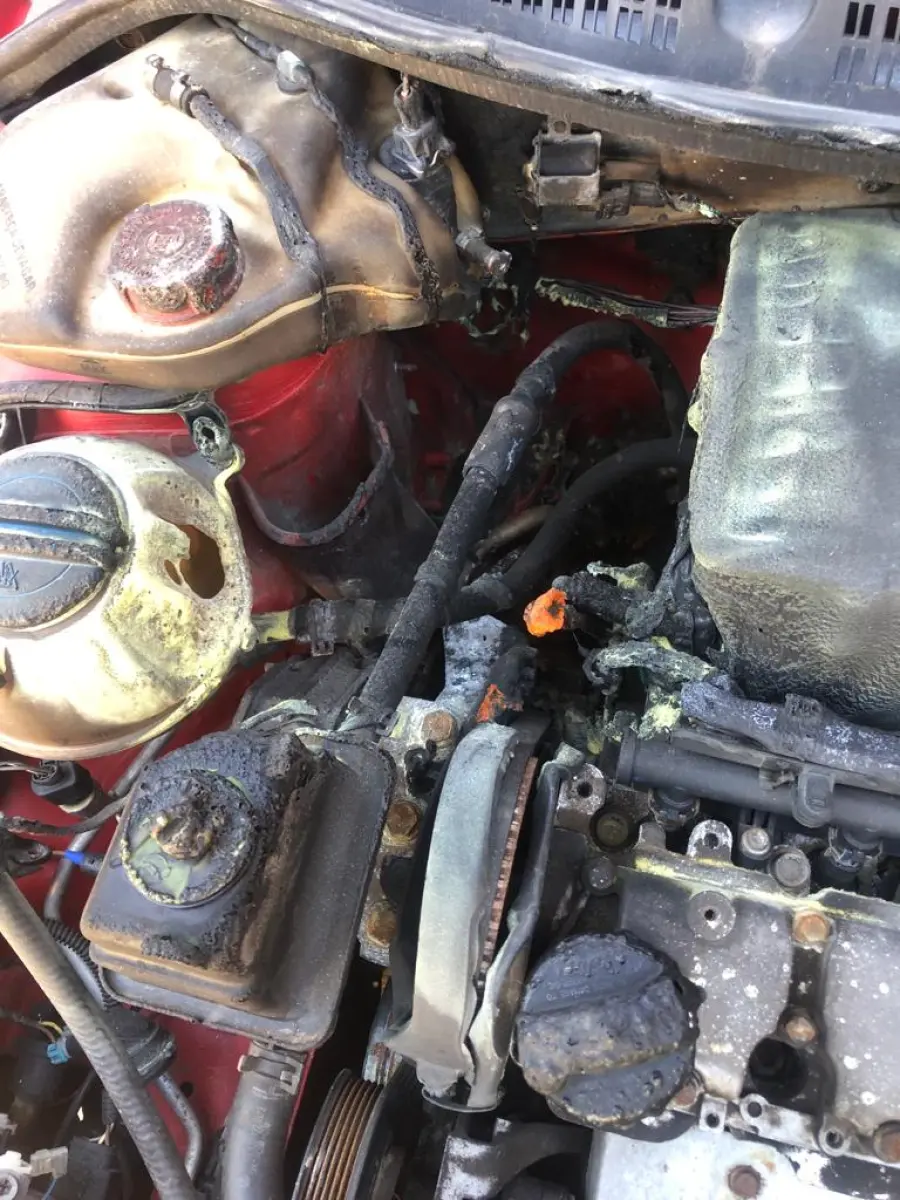 LOTE 000 - VW -Volkswagen Gol (novo) 1.0 Mi Total Flex 8V 4p