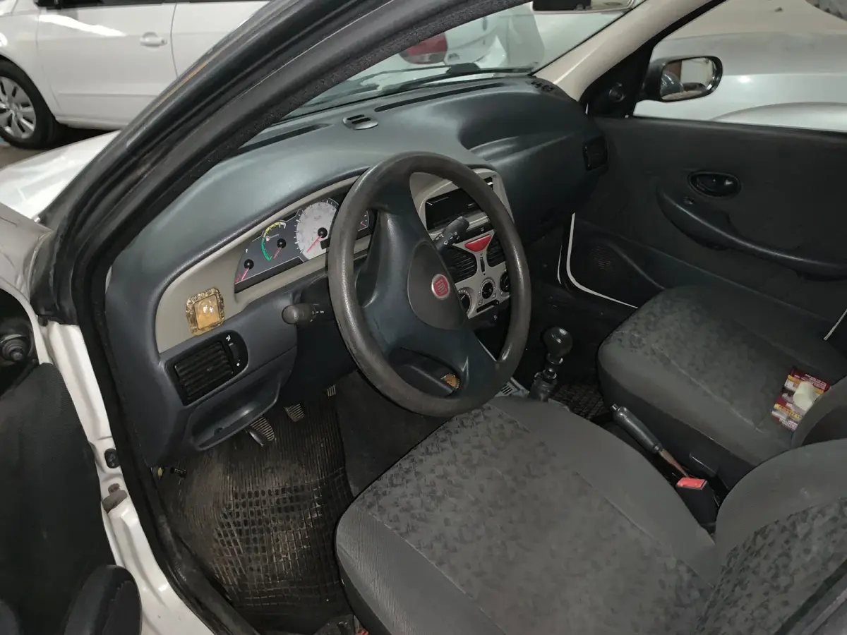 LOTE 000 - Palio Fire, fabricação/modelo 2009/2010