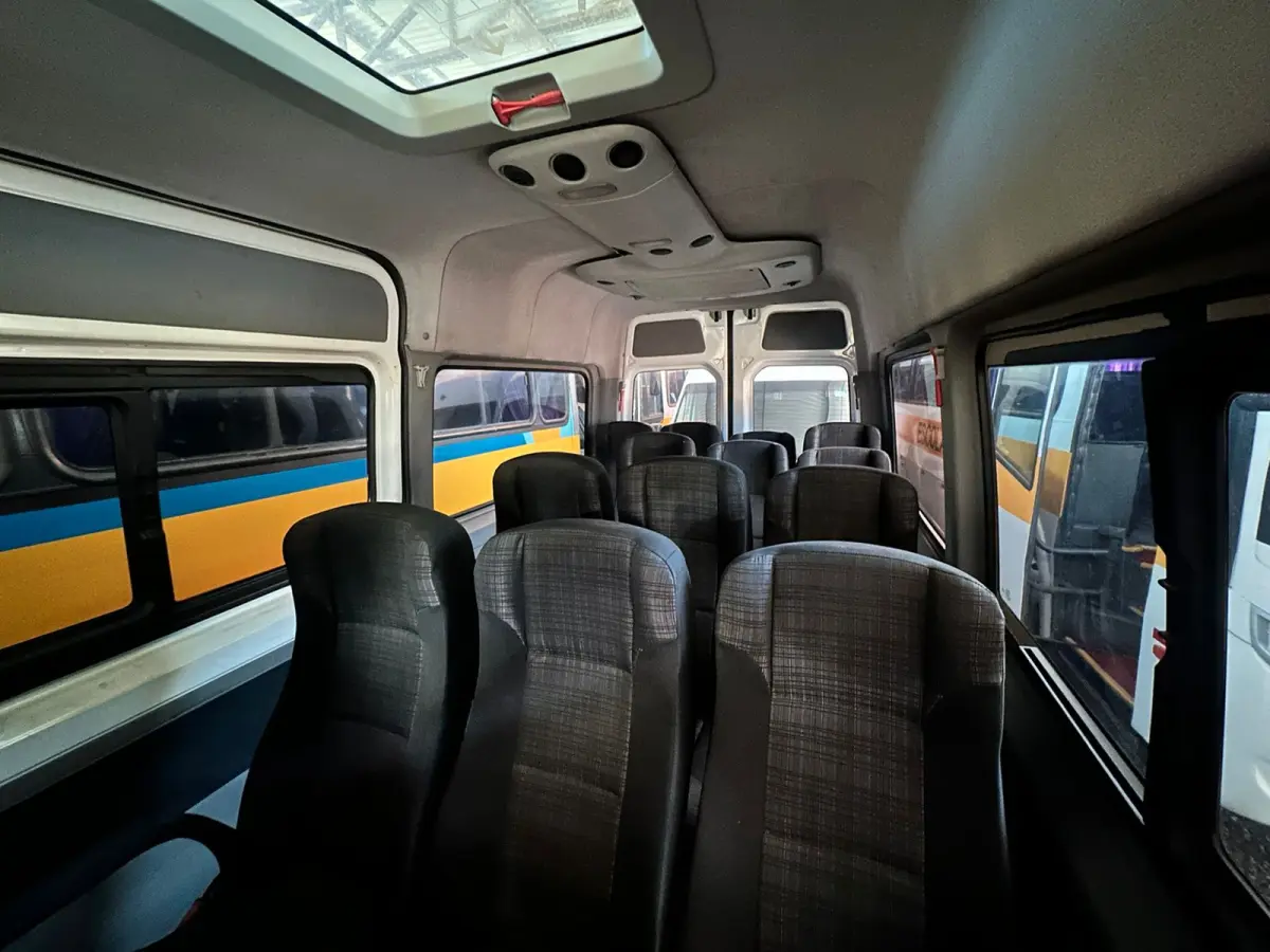 LOTE 003 - SPRINTER 415 VAN LUXO DIESEL, ANO 2019