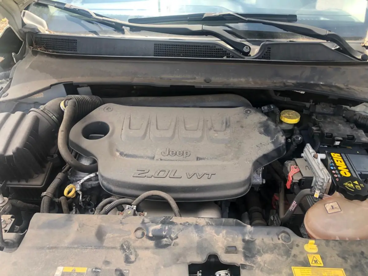 LOTE 014 - Jeep Compass Limited 2.0 4x2 Flex 16v Aut, fab/mod 2016/2017