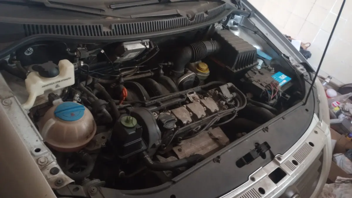 LOTE 000 - VW POLO 1.6 FLEX ANO 2010