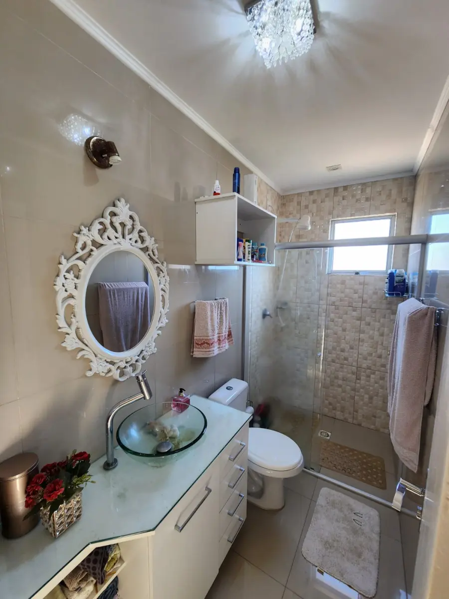 LOTE 001 - GRANDE CASA COM PISCINA NA ILHA DA PINTADA COM MAIS 4 APTS EM OBRA NO IMOVEL