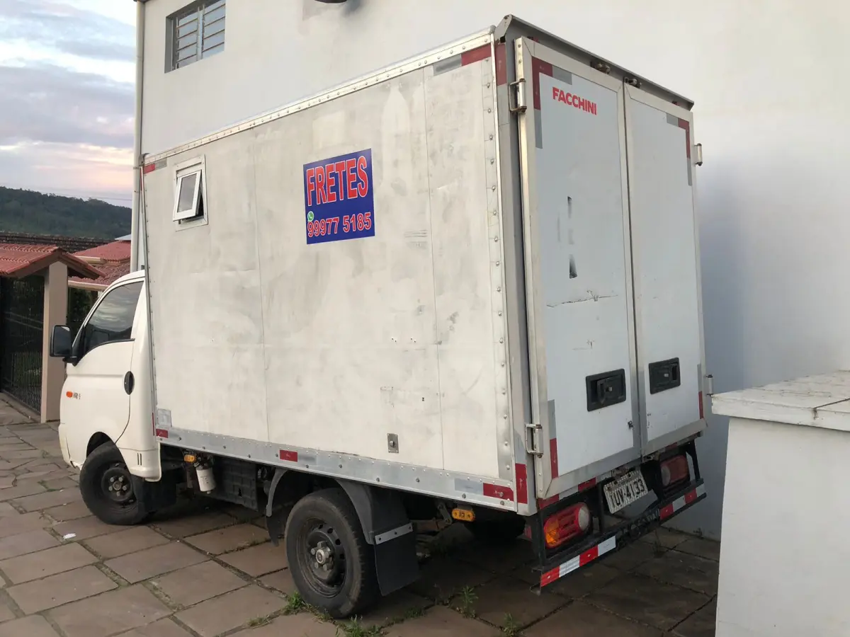 LOTE 003 - Hyundai/HR HDB, ano 2014