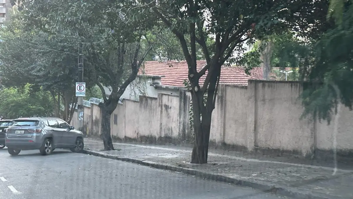 LOTE 000 - IMÓVEL NO CORAÇÃO  DE BELO HORIZONTE -14.400M2 BAIRRO LOURDES