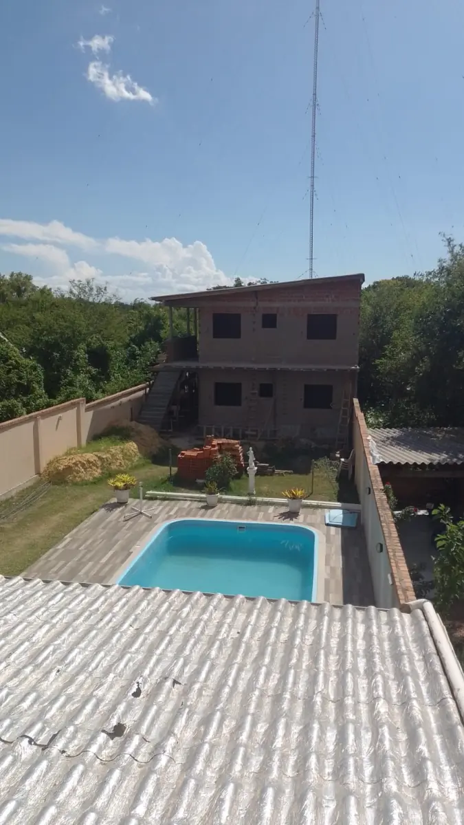 LOTE 001 - GRANDE CASA COM PISCINA NA ILHA DA PINTADA COM MAIS 4 APTS EM OBRA NO IMOVEL