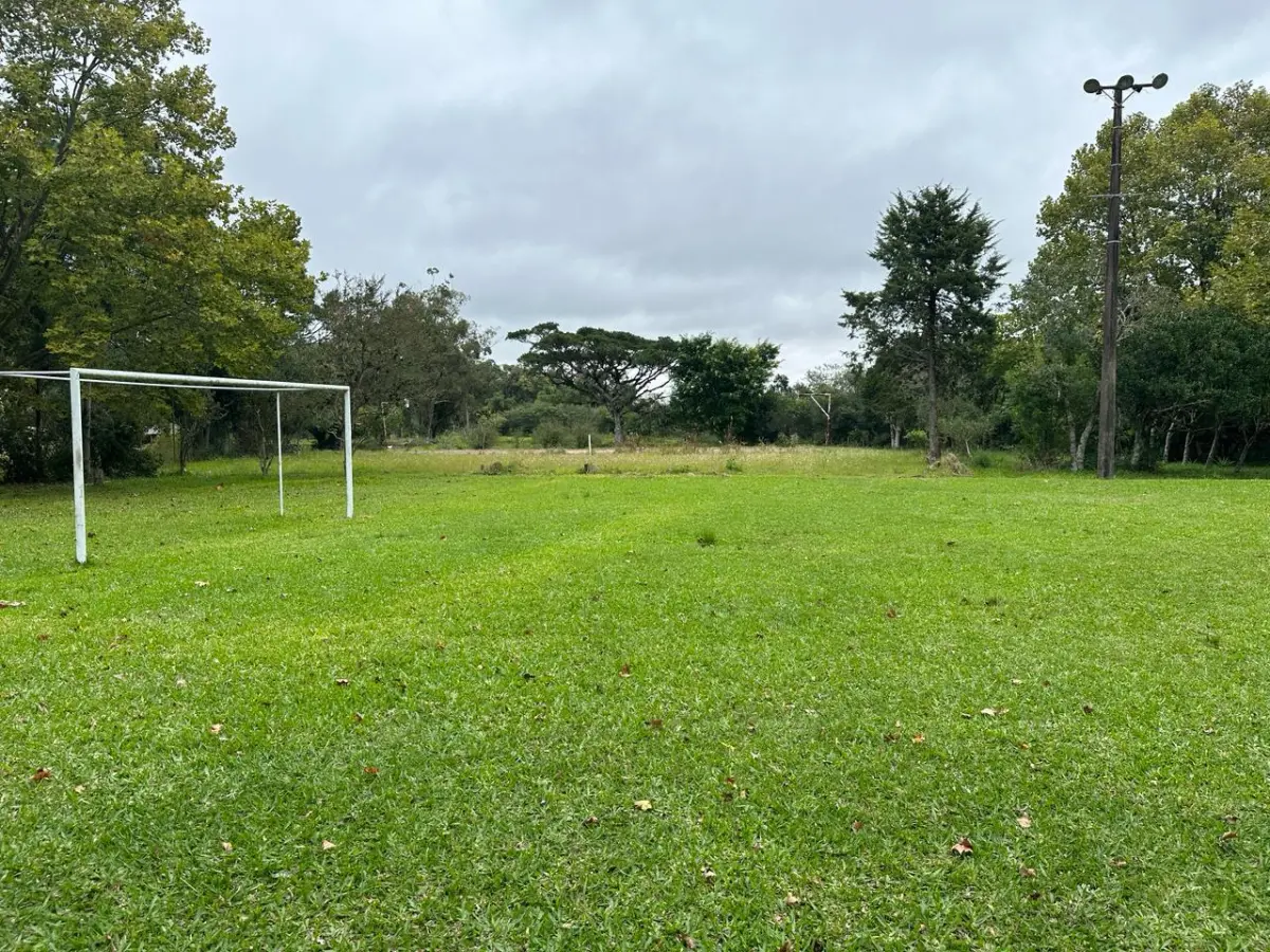 LOTE 000 - SÍTIO COM PISCINA, QUADRAS E SEDE NA ZONA SUL DE POA