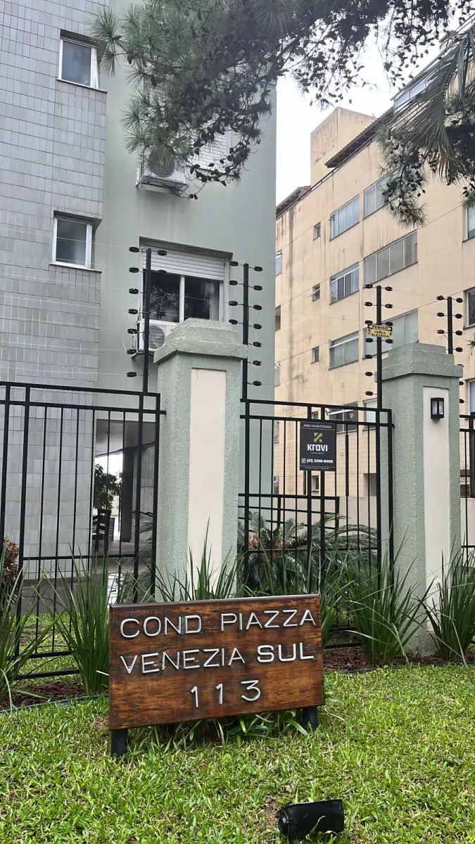 LOTE 000 - O apartamento nº 503, bloco A, localizado no Conjunto Residencial Piazza Venezia e  O box nº 20 do Conjunto Residencial Piazza Venezia Sul