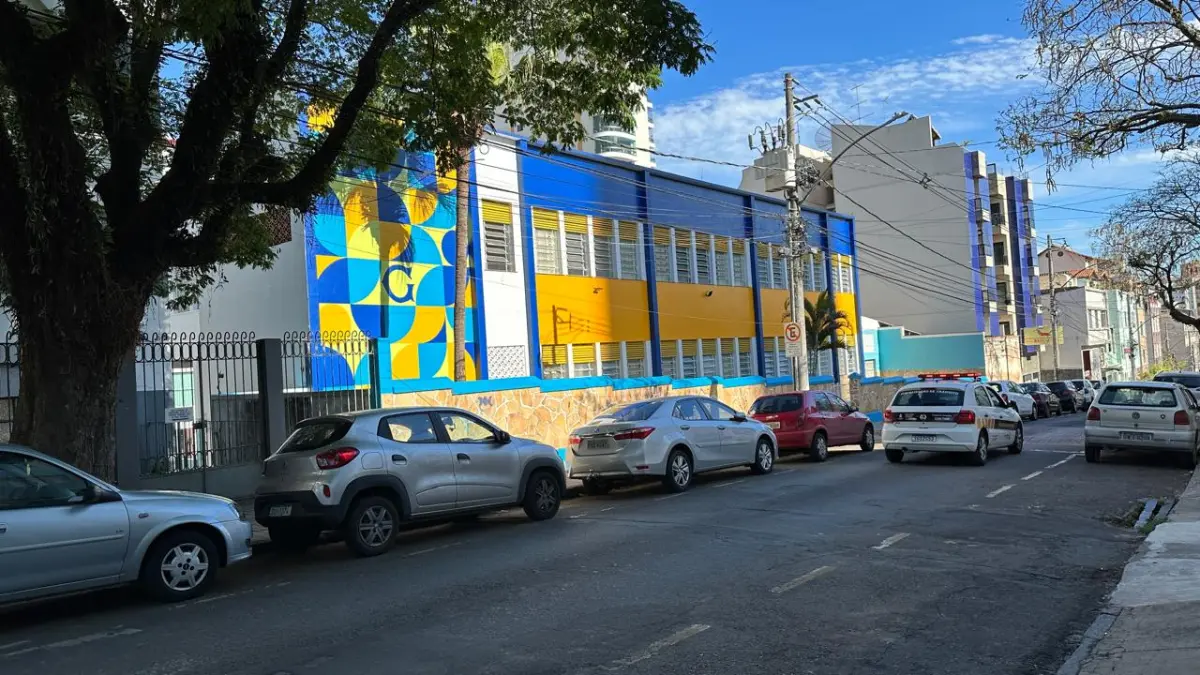 LOTE 001 - GRANDE IMÓVEL COM PRÉDIOS ESCOLA EM BAIRRO NOBRE EM JUIZ DE FORA / MG