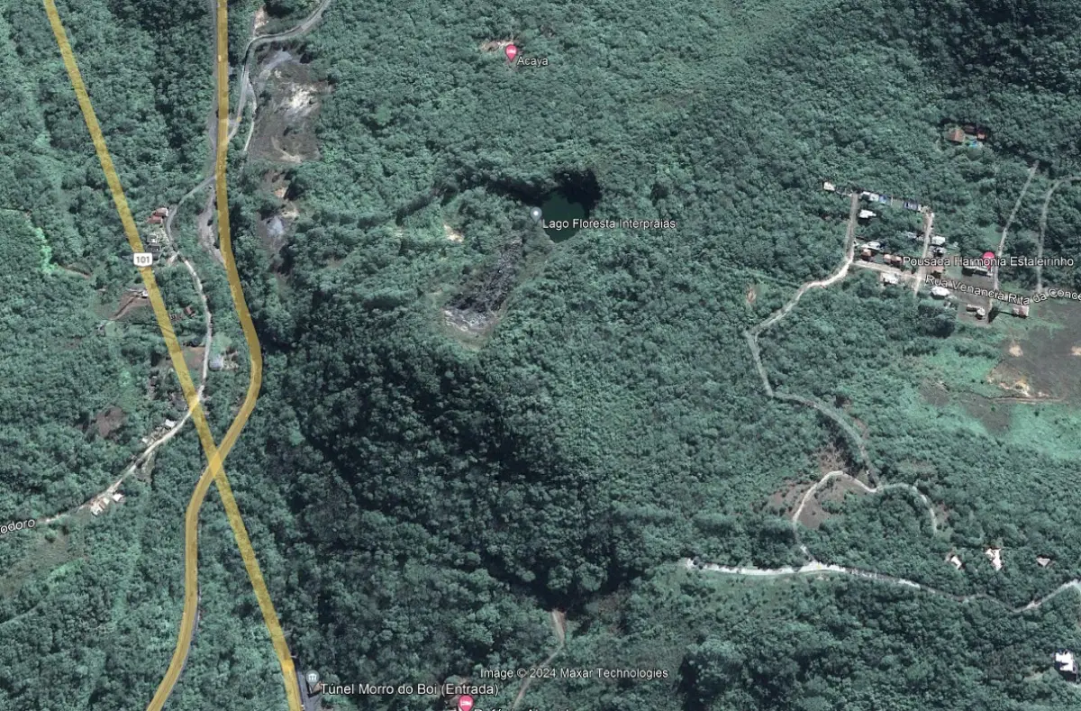 LOTE 000 - 9 ÁREAS EM CAMBORIU TOTAL 276.276,76m2 FRENTE BR 101