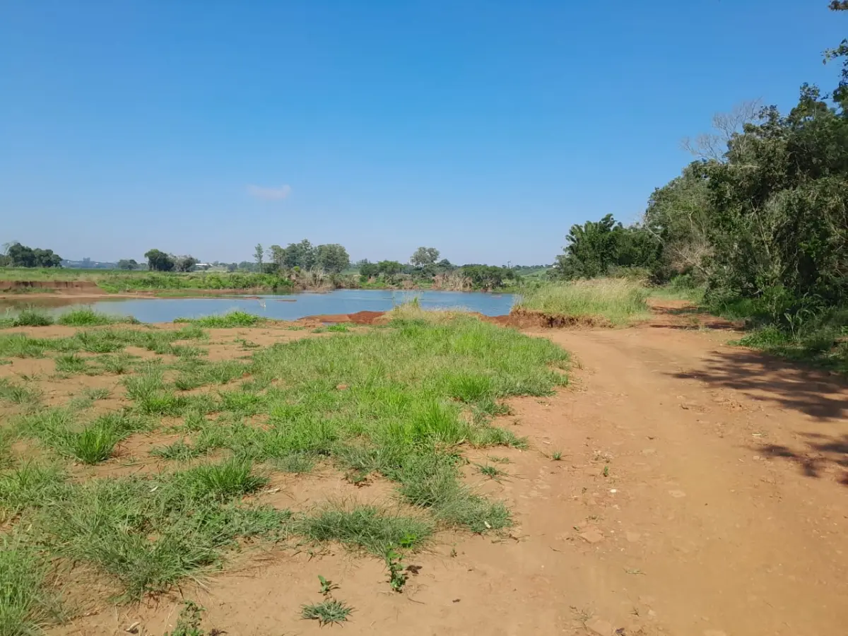 LOTE 001 - UPI DE FABRICA DE TIJOLOS - CERAMICA COMPLETA - CAMINHOES - EMPILHADEIRA -ESCAVADEIRA - SEDE COMPLETA PRODUZINDO - 2 JAZIDAS ATIVAS E COM LICENÇAS - MAIS UM OUTRO IMÓVEL PARA SEDE FUTURA
