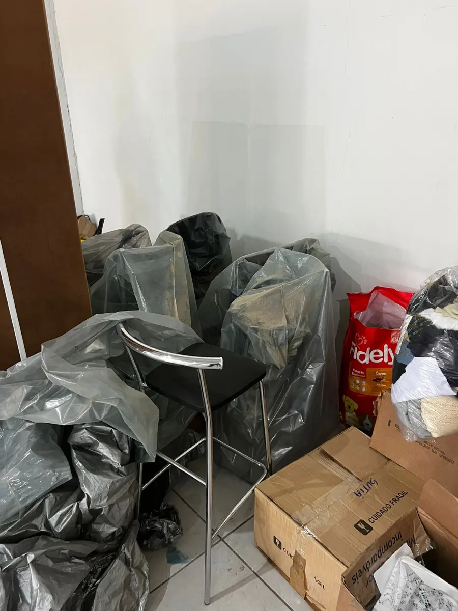 LOTE 123 - Lote de banquetas 