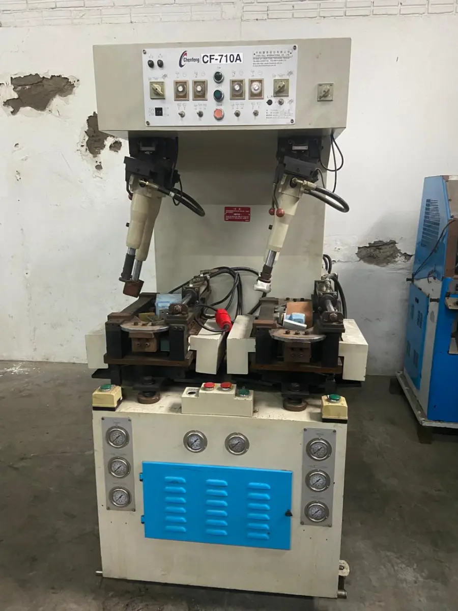 LOTE 014 - Prensa Cheng Feng