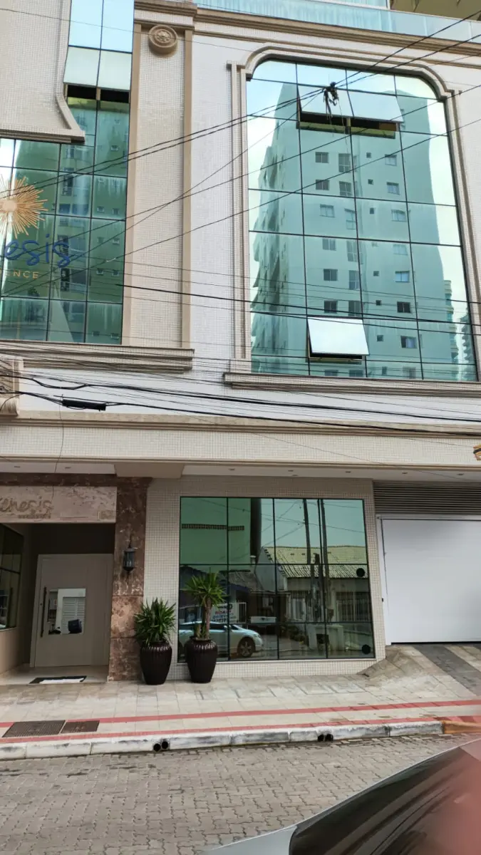 LOTE 005 - Edificio Genesis Residence, apartamento 1302 com area privativa de 153,15m². Itapema/SC