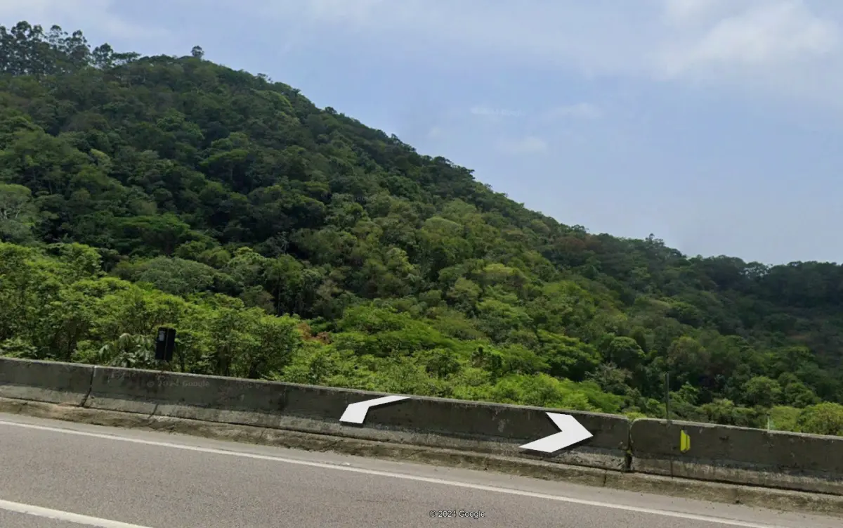 LOTE 000 - 9 ÁREAS EM CAMBORIU TOTAL 276.276,76m2 FRENTE BR 101