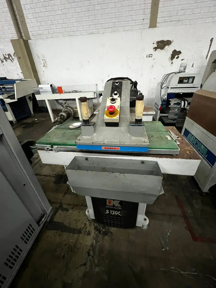 LOTE 008 - Balancin Hidraulico Atom S120 C/ NR 12