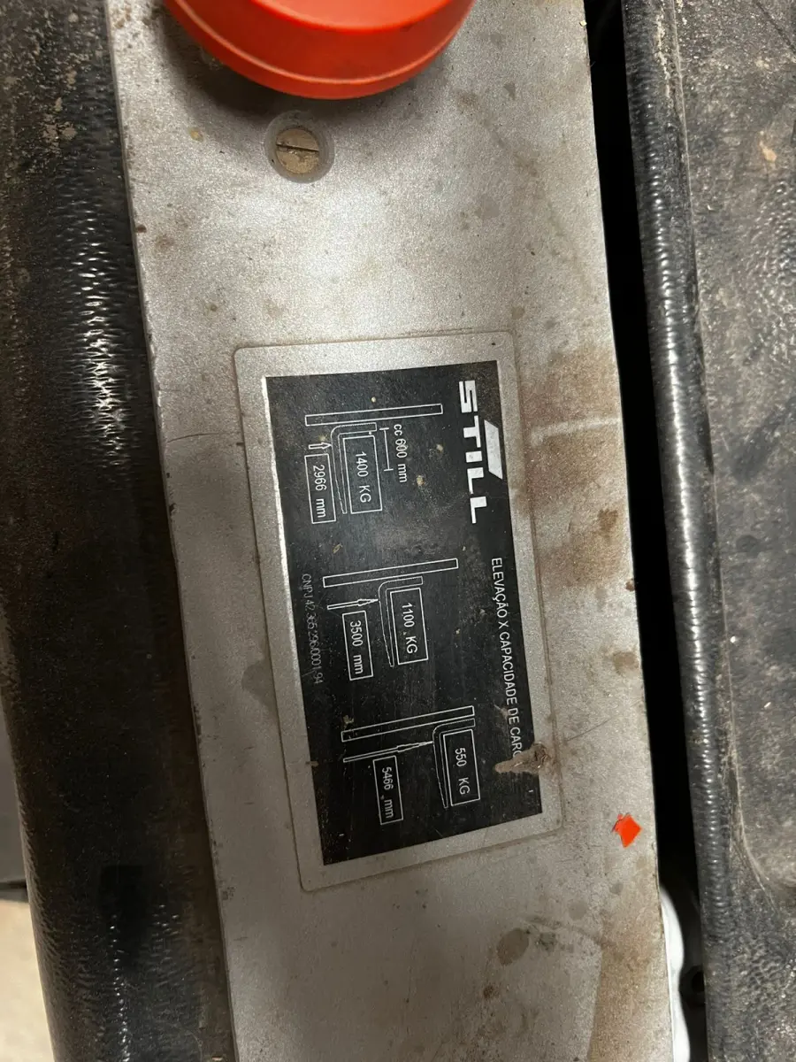 LOTE 075 - Empilhadeira elétrica Sthill 