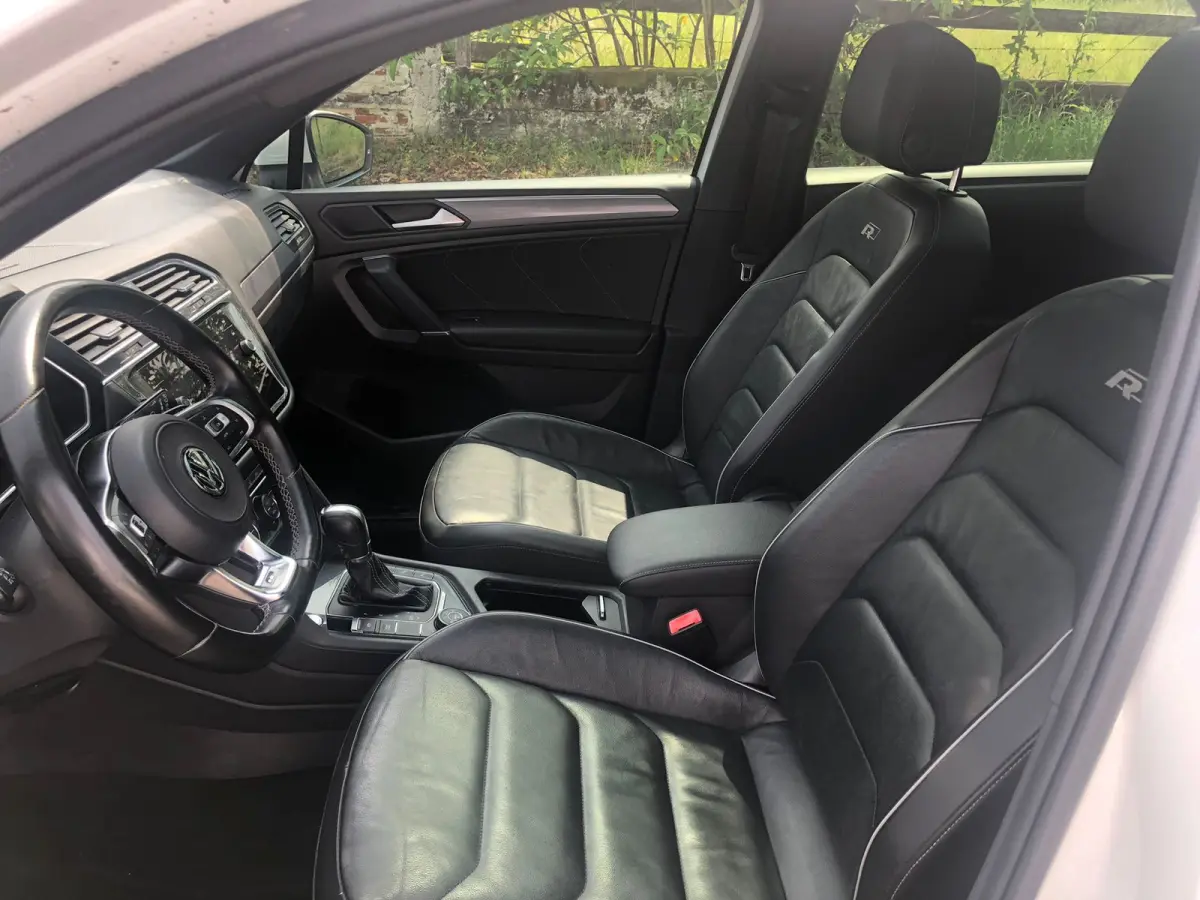 LOTE 000 - Volkswagen/Tiguan Allspac R-Line 350 TSI 2.0 4x4, fabricação/modelo 2018/2019, cor: branca