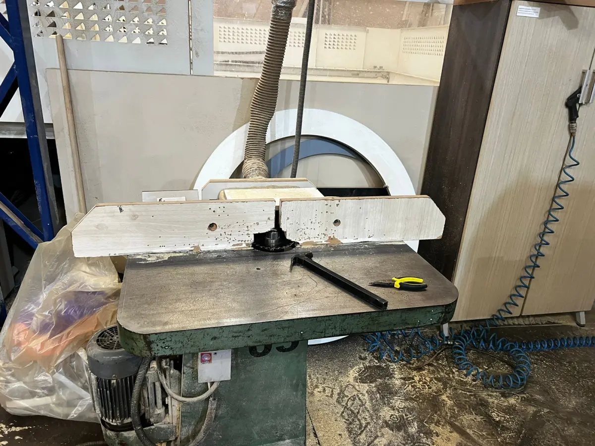 LOTE 049 - Refilador