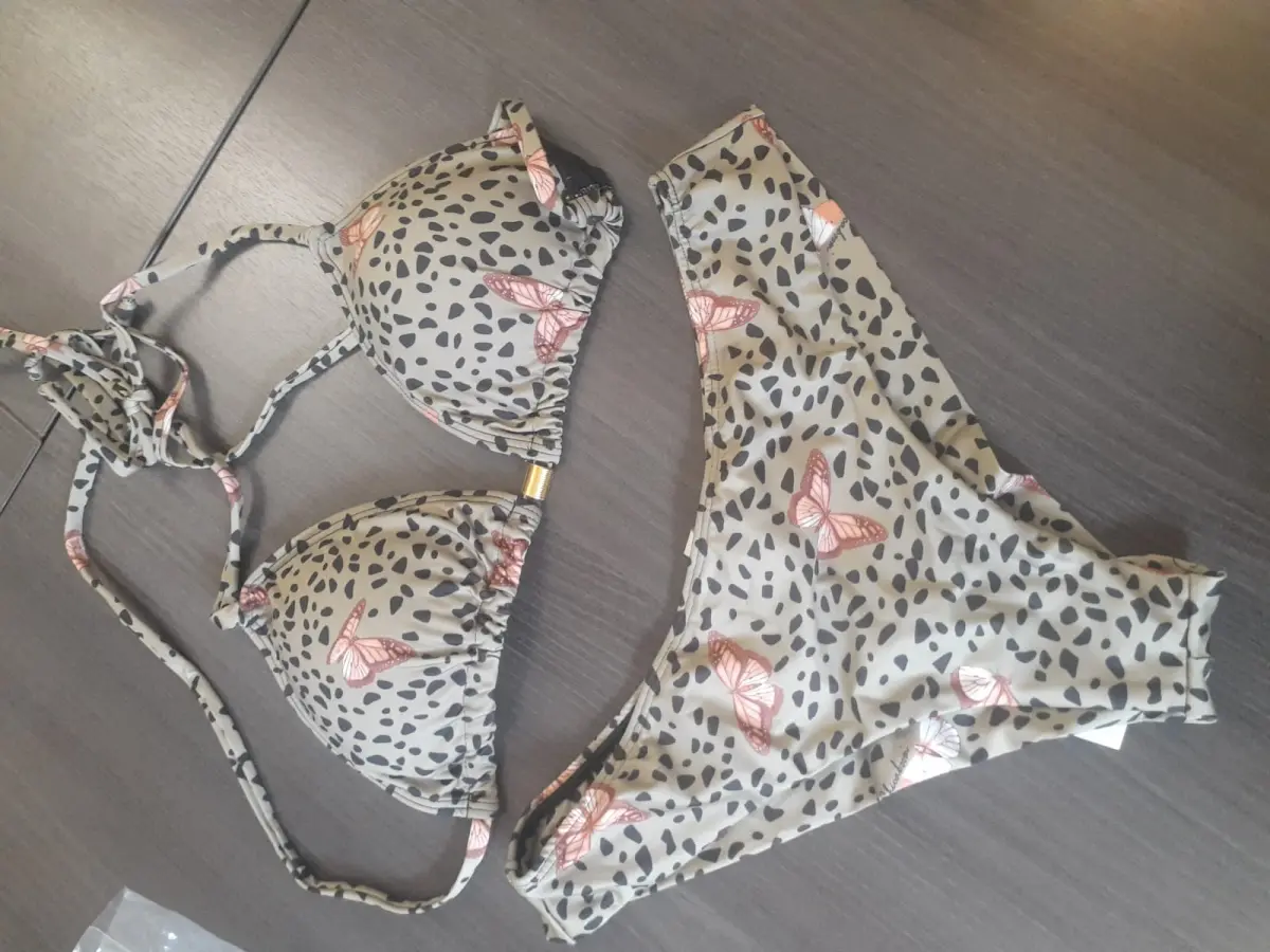 LOTE 000 - LEILÃO DE  BIQUÍNIS