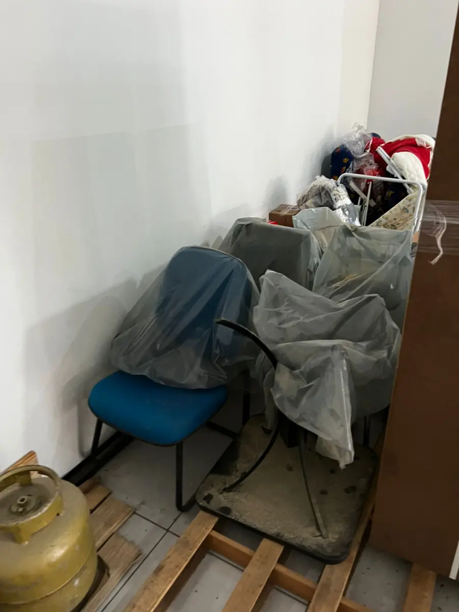 LOTE 123 - Lote de banquetas 