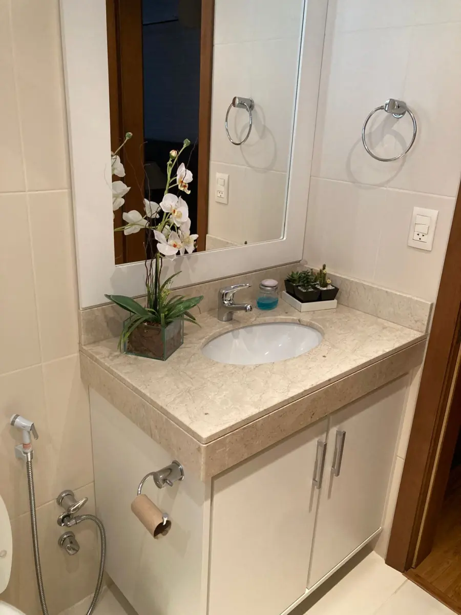 LOTE 000 - Apartamentos 405 e 406 + Box 15, 31, 32 e 14. Finamente decorado