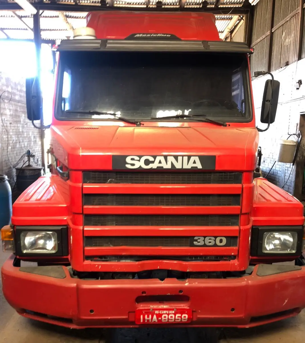 LOTE 005 - "CAMINHÃO SCANIA T113H 4X2, ANO 1997/1998, VERMELHO, PLACAS IHA8958