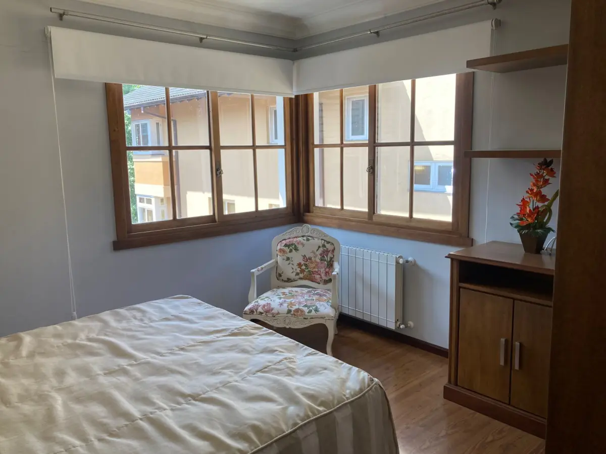 LOTE 000 - Apartamentos 405 e 406 + Box 15, 31, 32 e 14. Finamente decorado