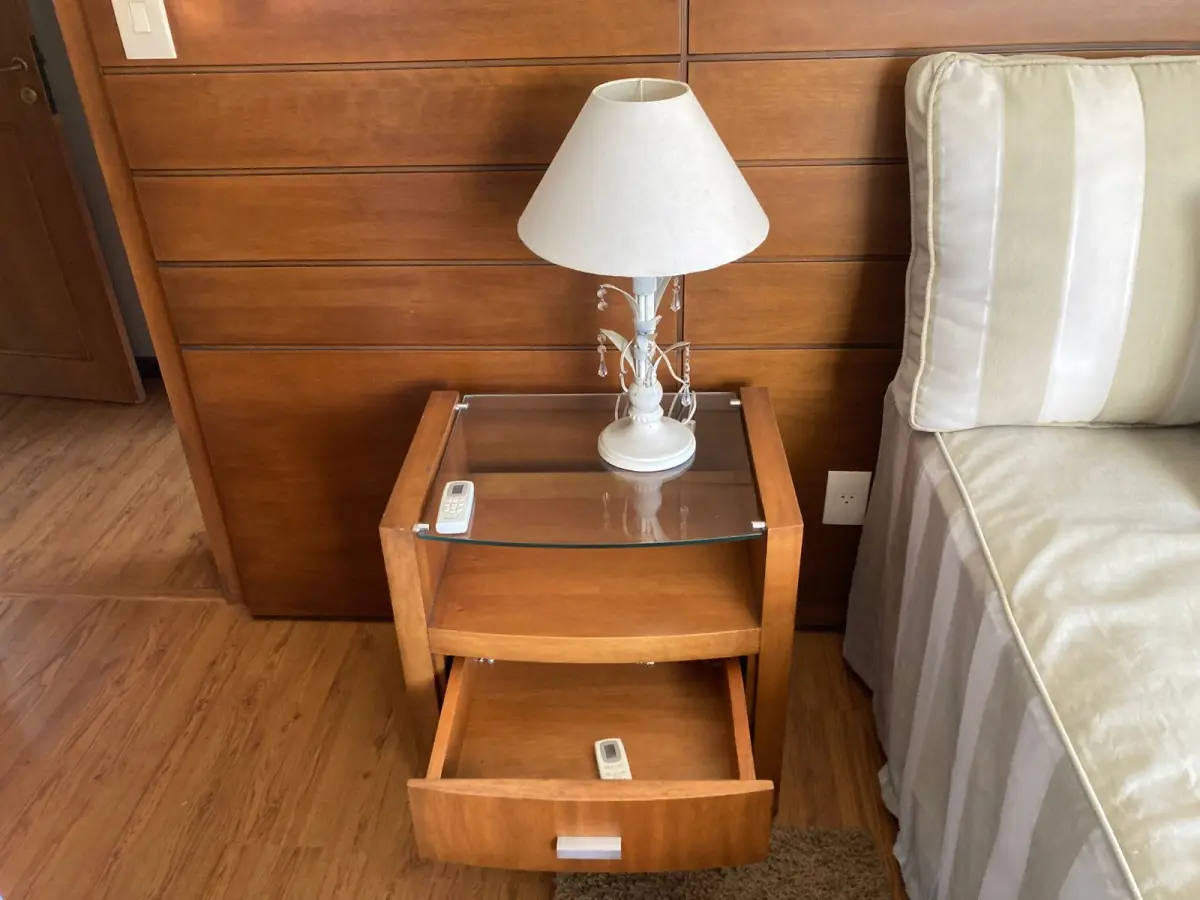 LOTE 000 - Apartamentos 405 e 406 + Box 15, 31, 32 e 14. Finamente decorado