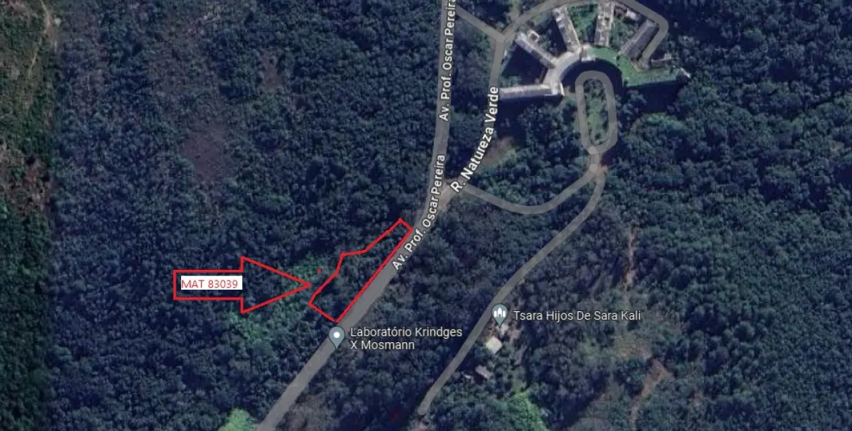 LOTE 004 - Uma área de terras localizada no bairro Belém Velho, município de Porto Alegre, sem quarteirão definido, entestando com a Av. Profº Oscar Pereira, lado ímpar com 3.852,66m² Matrícula nº 83.039 do Registro de Imóveis da 3ª Zona de Porto Alegre.